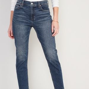 Old Navy Mid-Rise Boyfriend Straight Cut-Off Jeans for Women